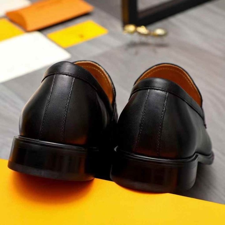 루이비통 메이저 로퍼