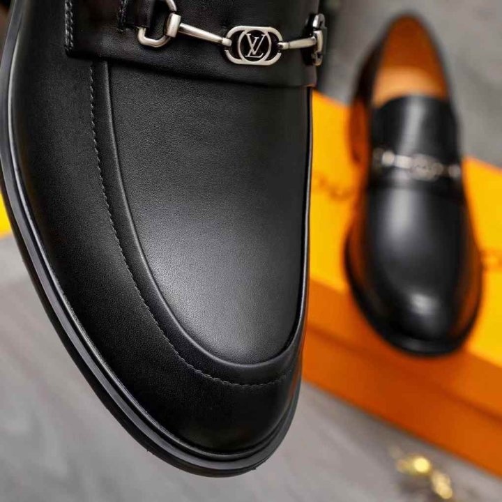 루이비통 메이저 로퍼