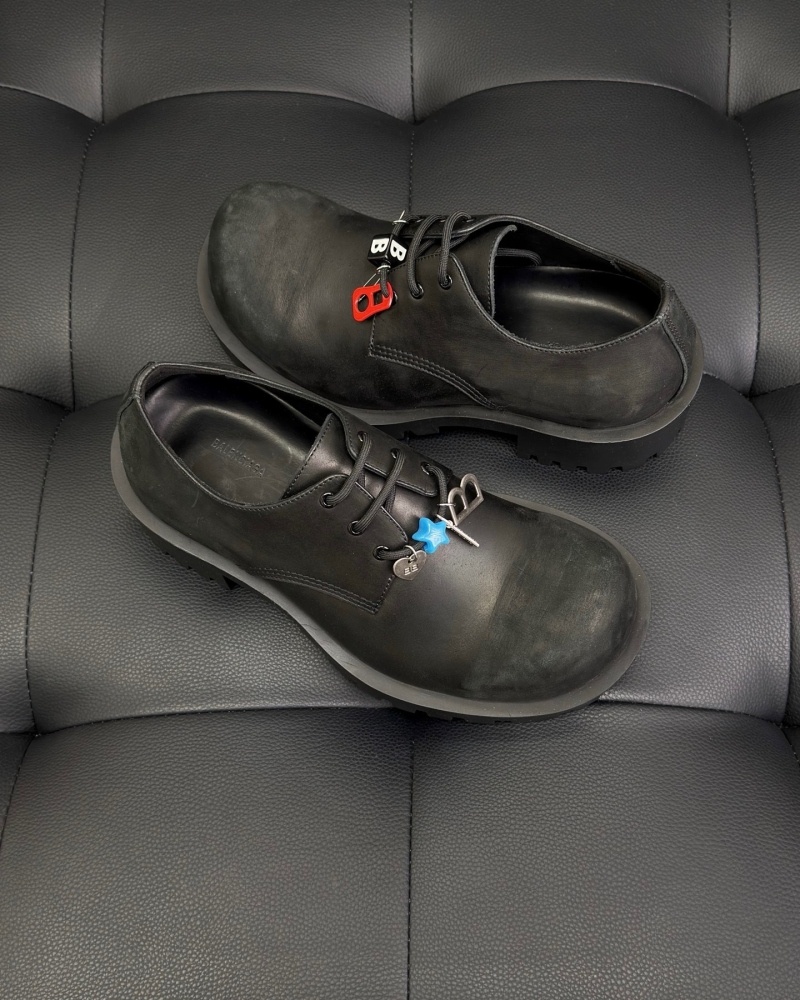 발렌시아가 허머 더비 블랙