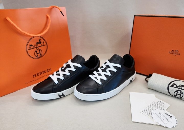 에르메스 카프스킨 클래식 스니커즈 블랙 - 고급버전