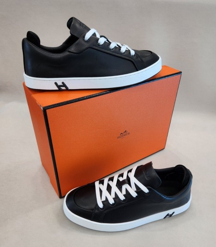 에르메스 카프스킨 클래식 스니커즈 블랙 - 고급버전