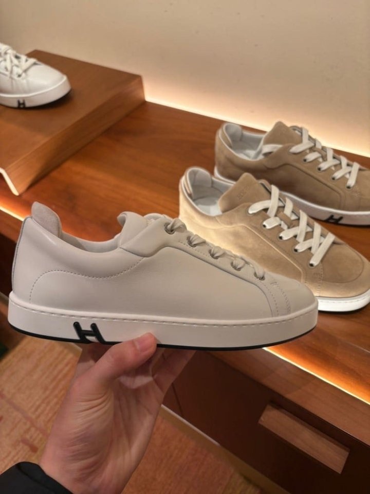 에르메스 카프스킨 클래식 스니커즈 화이트 - 고급버전