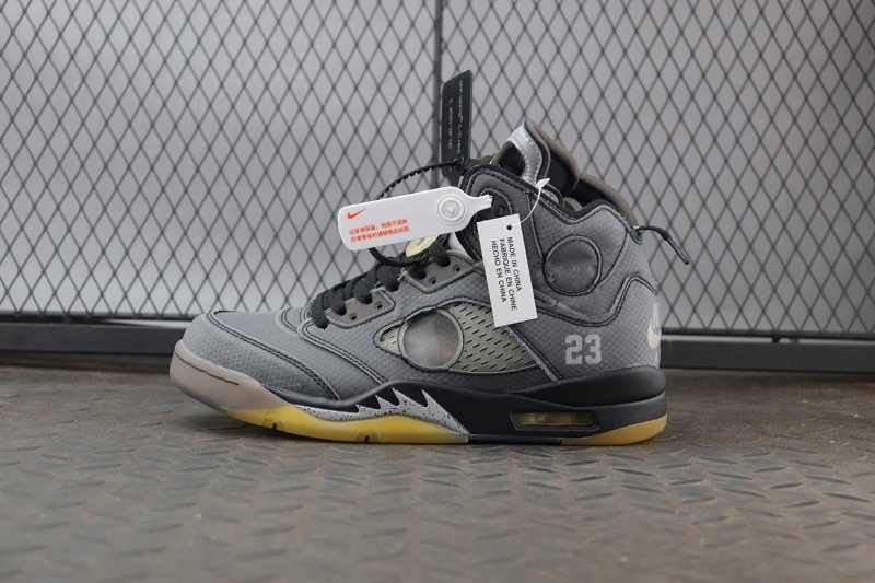 [나이키] 조던 5 x 오프화이트 레트로 SP 블랙 모슬린 (정품급)