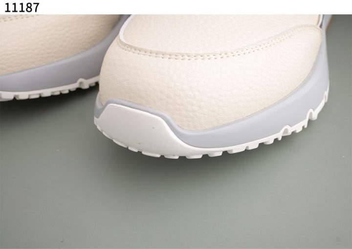 브루넬로 쿠치넬리 남성 로우탑 스니커즈