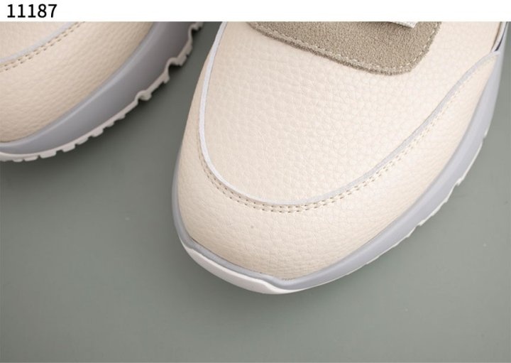 브루넬로 쿠치넬리 남성 로우탑 스니커즈