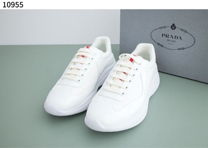 프라다 아메리카스 컵 스니커즈