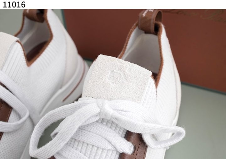 로로피아나 위크엔드 워크 스니커즈