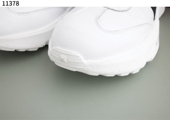 발렌티노 배색 레더 스니커즈