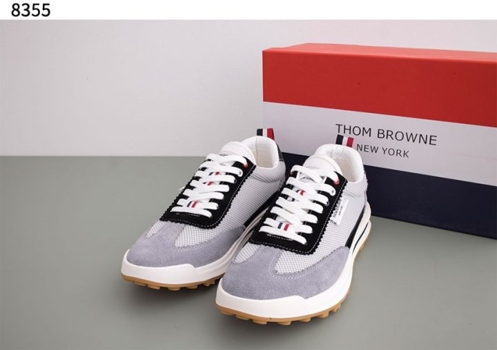 톰브라운 파인 키드 스웨이드 테크 러닝 슈즈