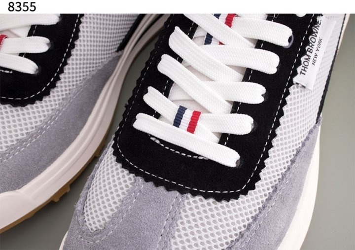 톰브라운 파인 키드 스웨이드 테크 러닝 슈즈