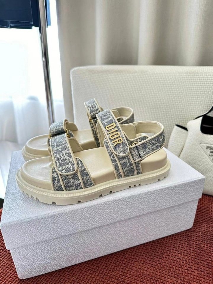 디올 여성 오블리크 액트 샌들 최상위버전