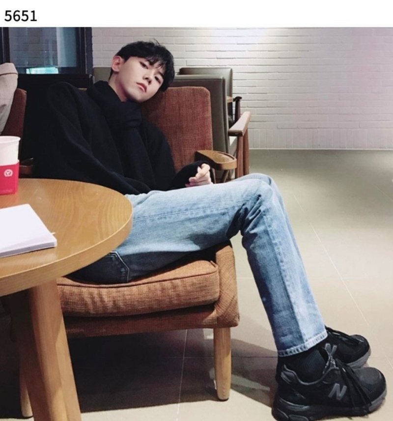 뉴발란스 990 v3 올블랙