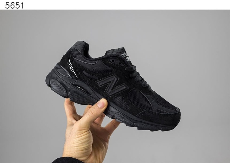 뉴발란스 990 v3 올블랙