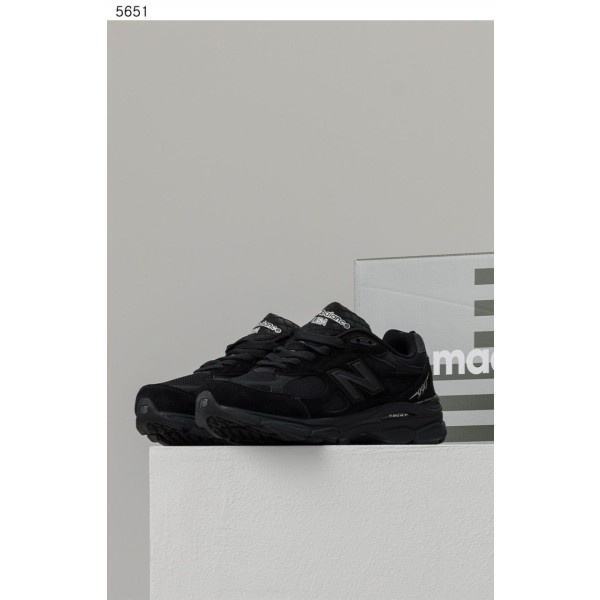 뉴발란스 990 v3 올블랙