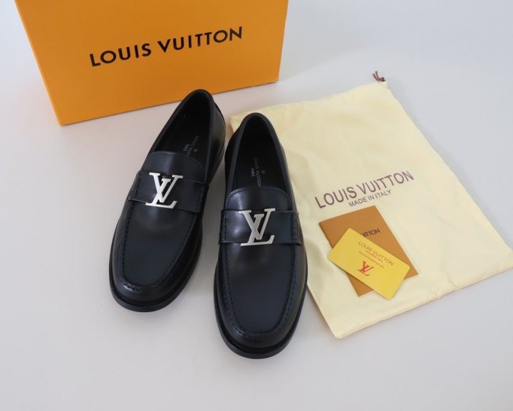 루이비통 메이저 로퍼