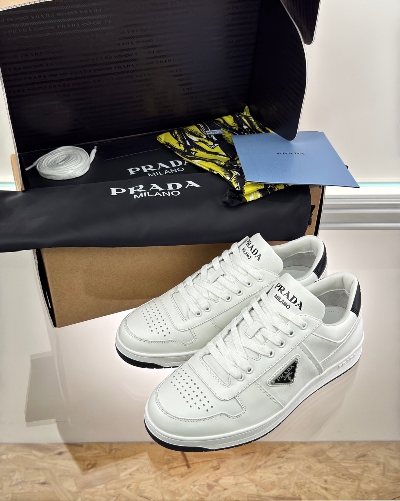 프라다 다운타운 스니커즈 - 화이트