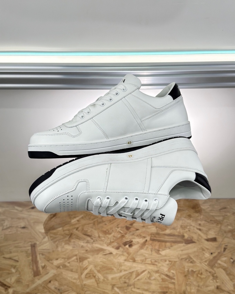 프라다 다운타운 스니커즈 - 화이트