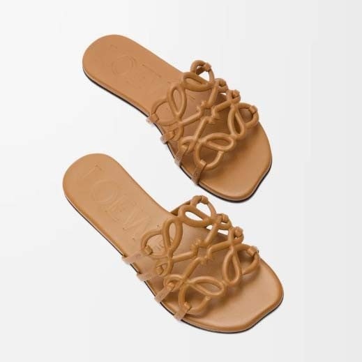 로에베 수입 페달 아나그램 슬라이드 - 2 Color