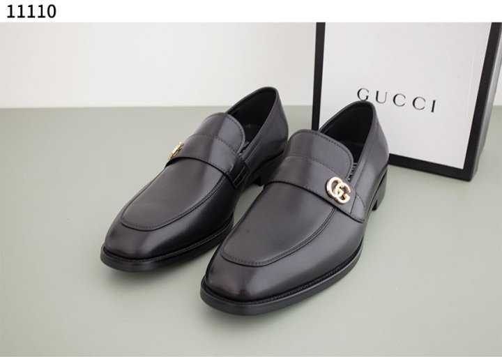 구찌 블랙 레더  더블 G 크리퍼 로퍼