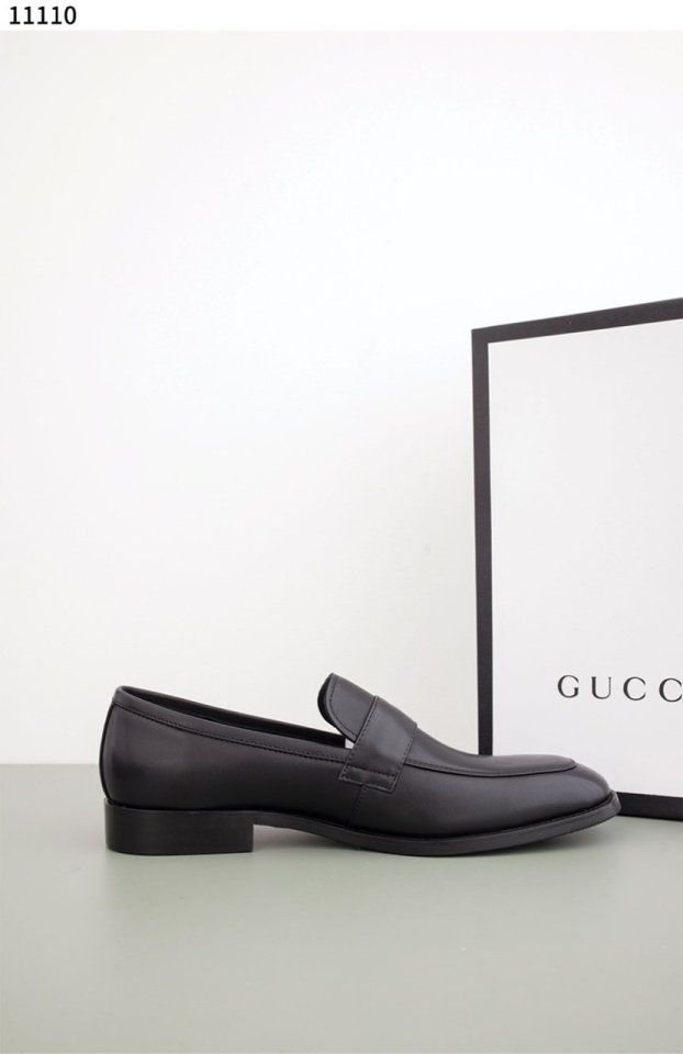 구찌 블랙 레더  더블 G 크리퍼 로퍼