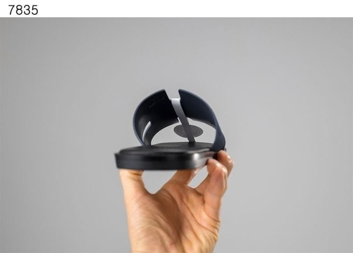 에르메스 남성 이즈미르 스웨이드 샌들 - 블랙