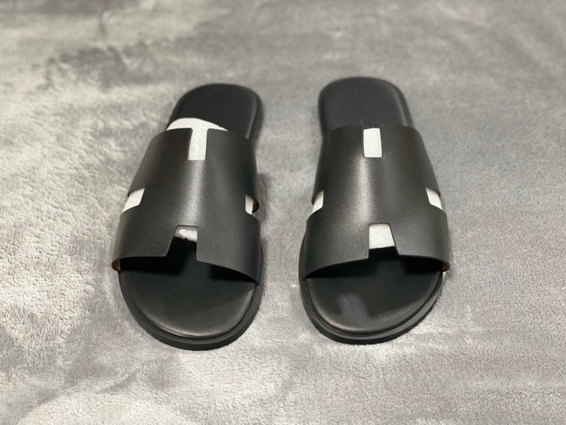 에르메스 이즈미르 샌들