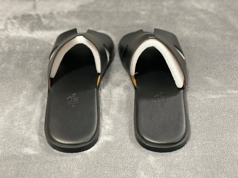 에르메스 이즈미르 샌들