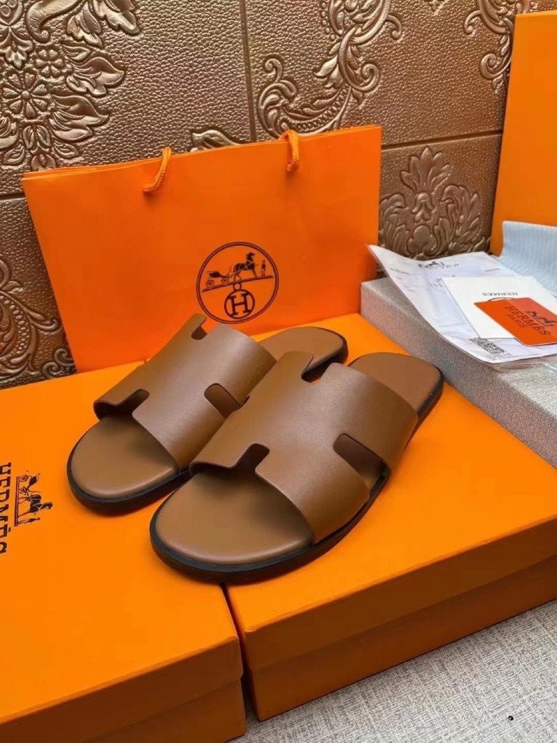 에르메스 이즈미르 샌들