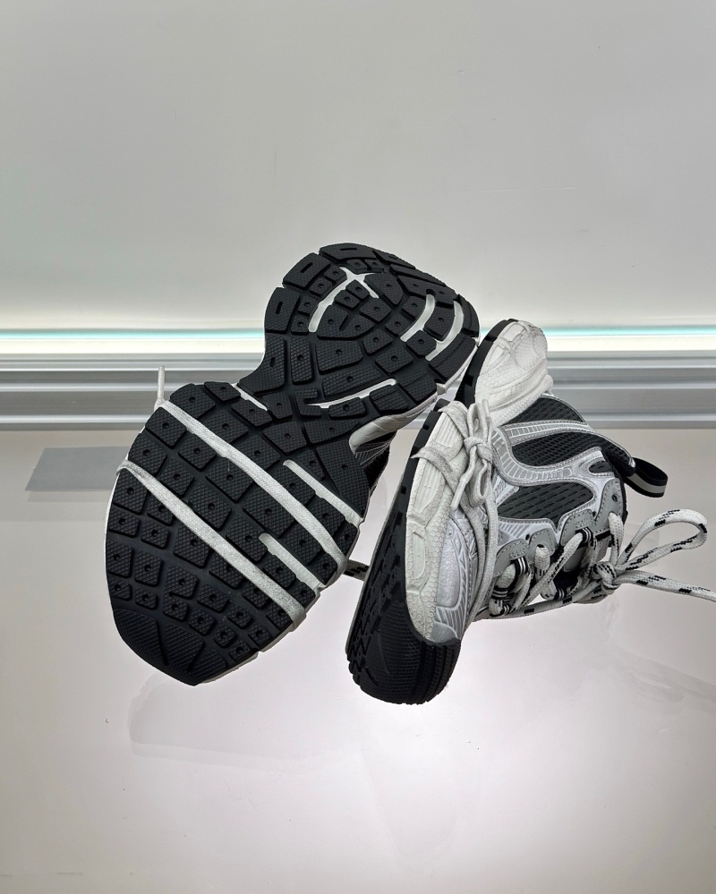 발렌시아가 3XL 그래디언트 스니커즈 블랙 그레이