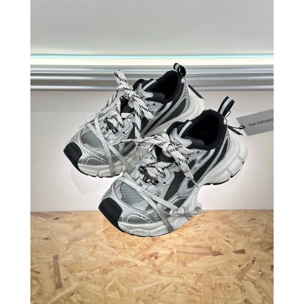 발렌시아가 3XL 그래디언트 스니커즈 블랙 그레이