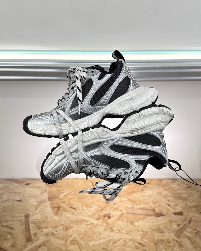 발렌시아가 3XL 그래디언트 스니커즈 블랙 그레이