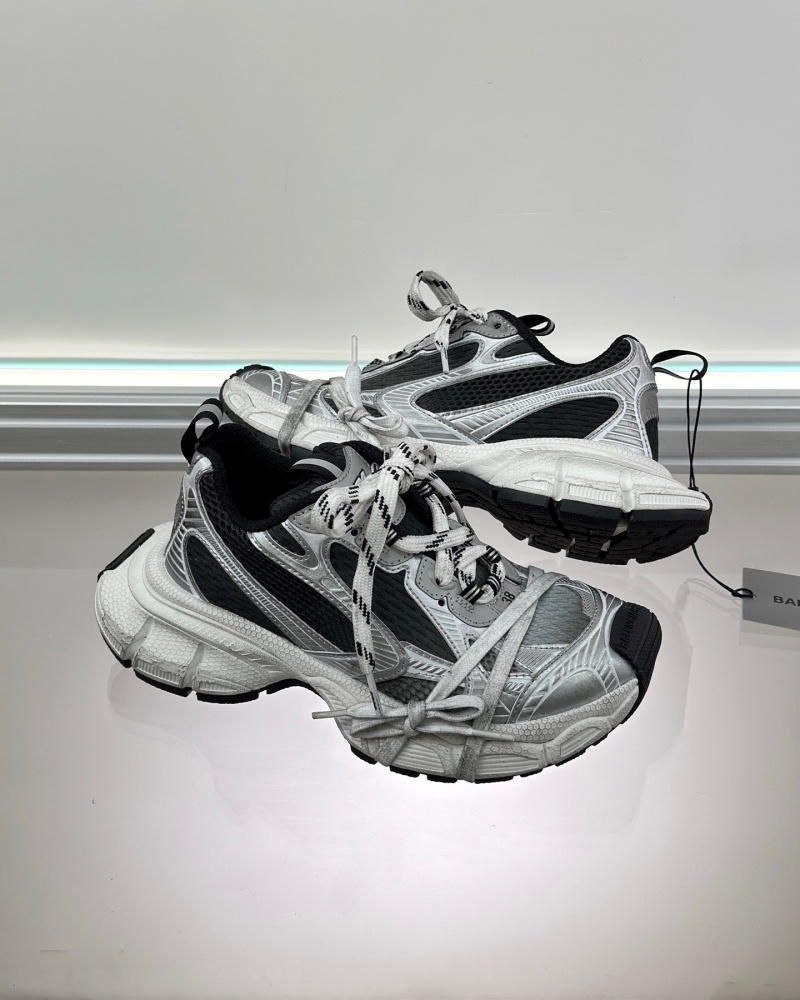 발렌시아가 3XL 그래디언트 스니커즈 블랙 그레이