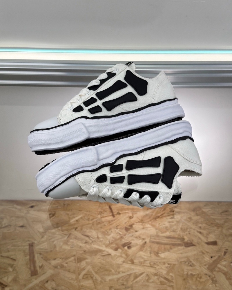 메종 미하라 야스히로 x 아미리 본즈 스니커즈 - 2 Color