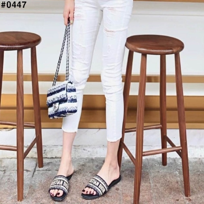 디올 여성 디웨이 자수 코튼 뮬 슬리퍼