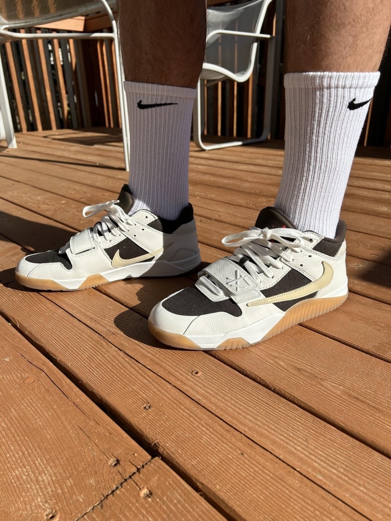 [나이키] 조던 x 트래비스 스캇 점프맨 잭 TR 스니커즈 (정품급) 3color