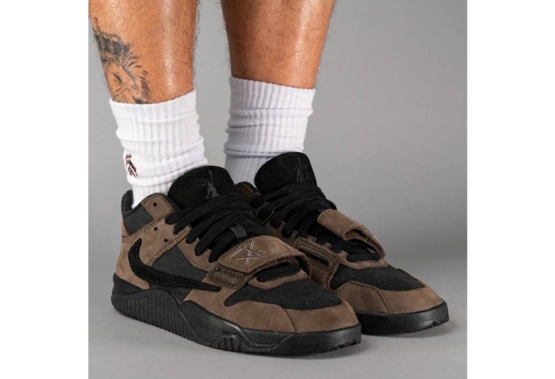 [나이키] 조던 x 트래비스 스캇 점프맨 잭 TR 스니커즈 (정품급) 3color