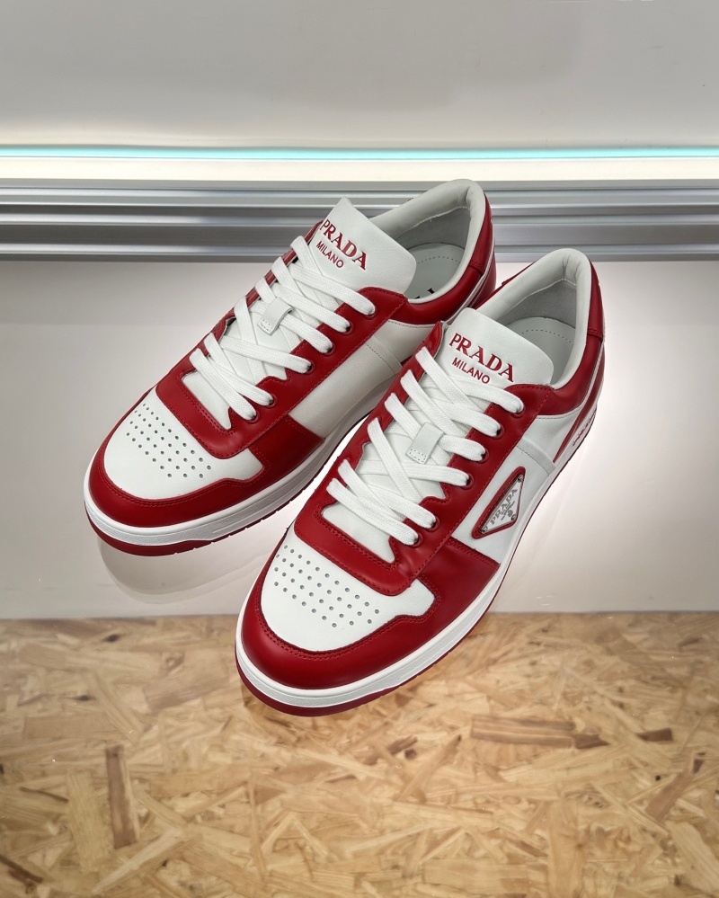 프라다 다운타운 스니커즈 - 레드