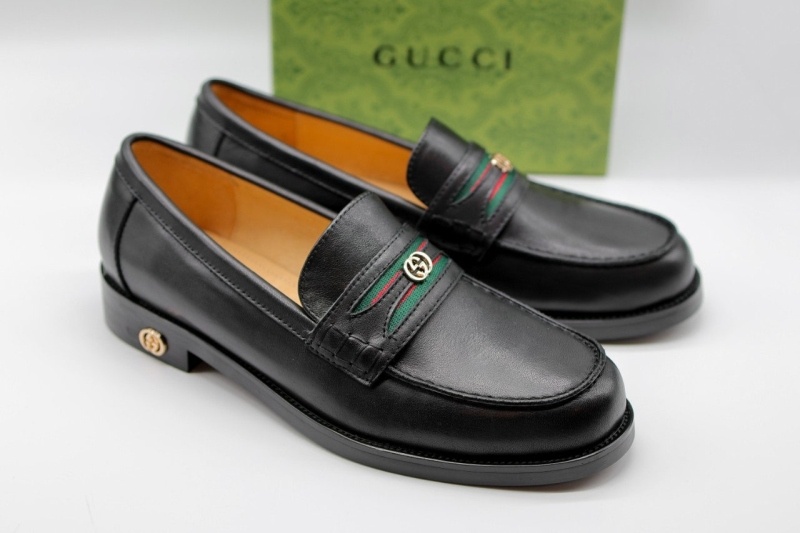 구찌 더블 G 장식 남성 로퍼