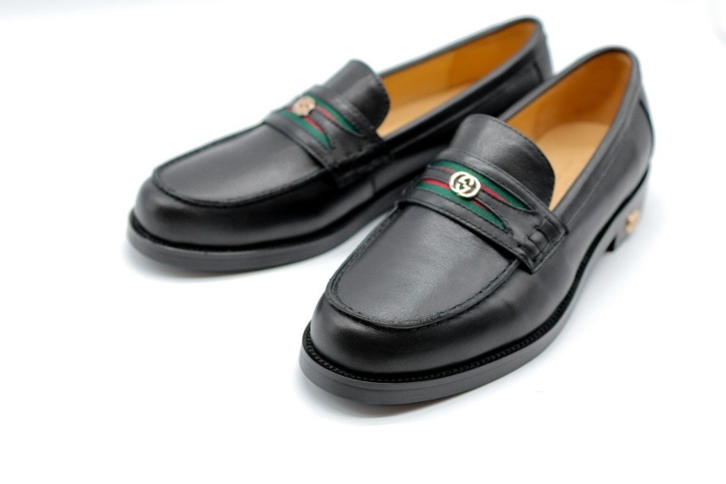 구찌 더블 G 장식 남성 로퍼