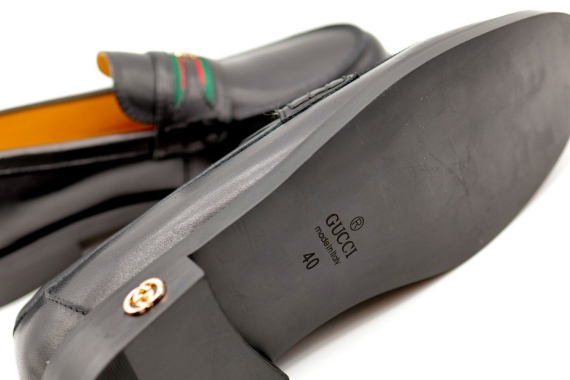 구찌 더블 G 장식 남성 로퍼