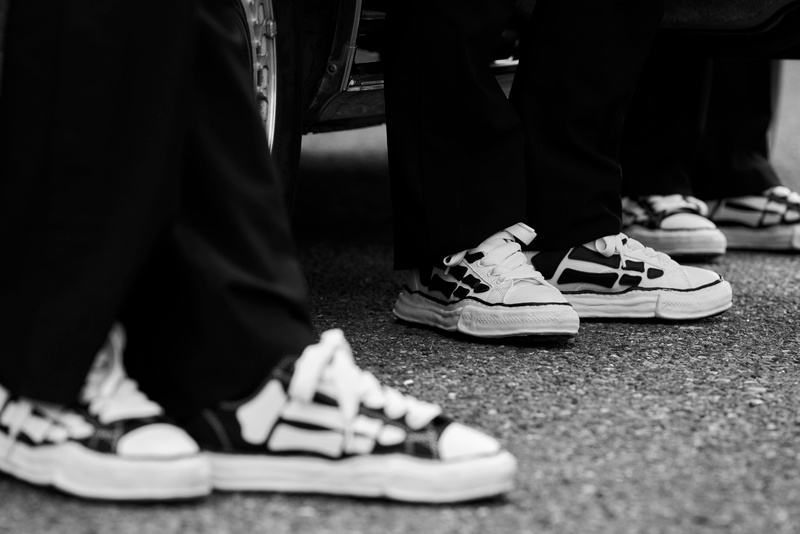 아미리 X 메종 미하라 야스히로 피터슨 본 스니커즈 2COLOR