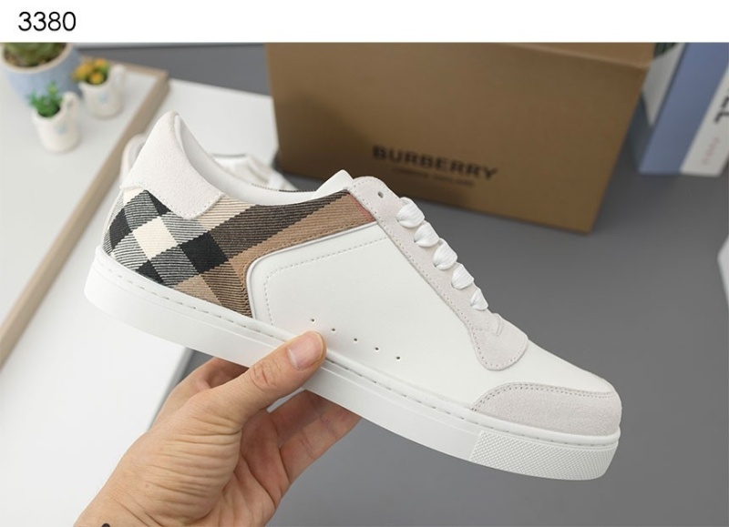 버버리 레더 스웨이드 하우스 체크 코튼 스니커즈
