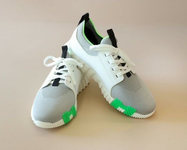 에르메스 디파트 니트 & 그리블랑 스니커즈