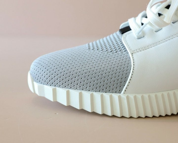 에르메스 디파트 니트 & 그리블랑 스니커즈