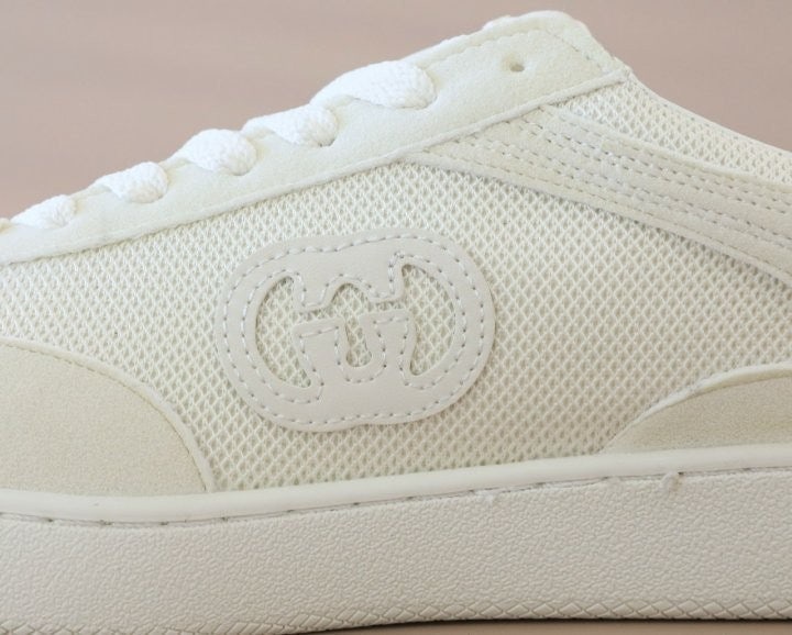 구찌 인터로킹 G 디테일 스니커즈