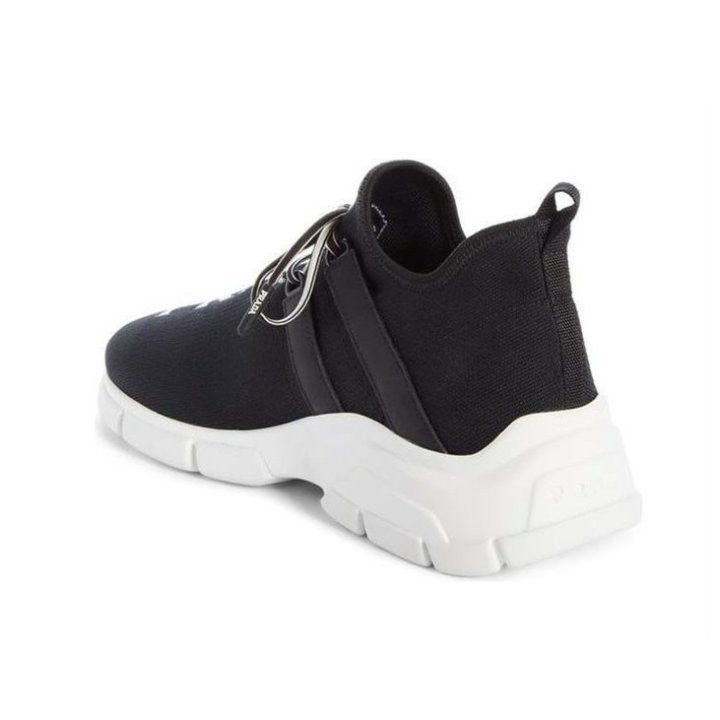 프라다 로고 니트 스니커즈