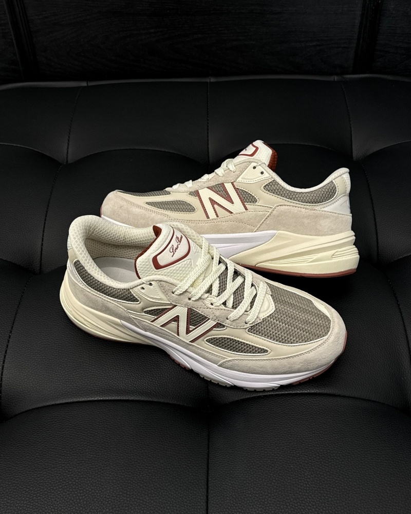 뉴발란스 x 로로피아나 990v6 메이드 인 USA 크림