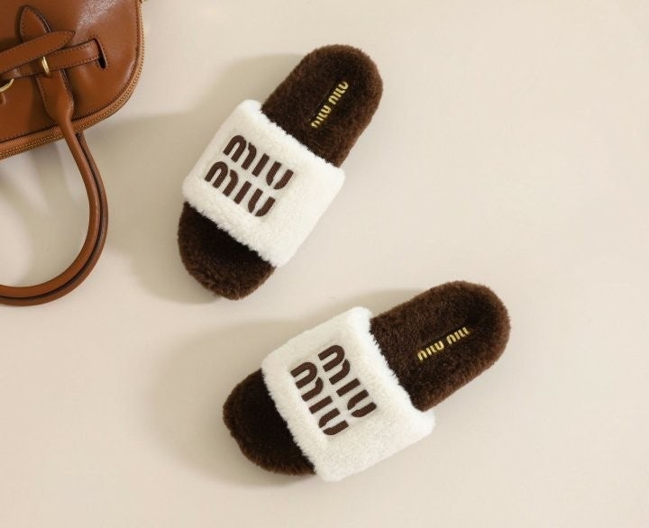 미우미우 시어링 슬리퍼 - 2 Color
