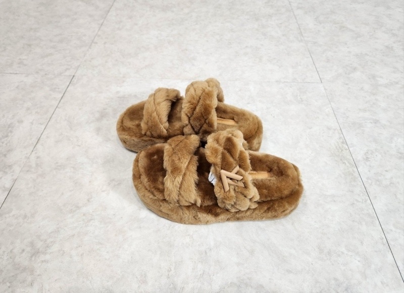 루이비통 여성 2024 선셋 컴포트 플랫 뮬 슬리퍼 (고급버전)