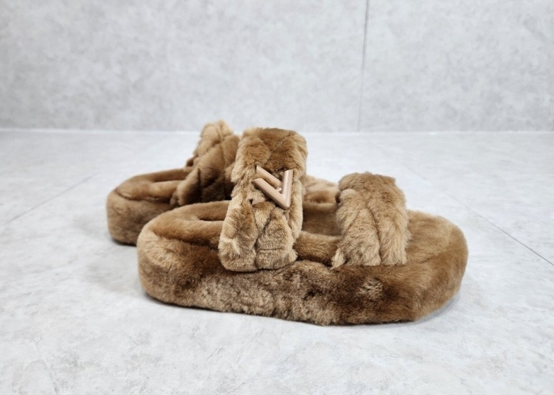 루이비통 여성 2024 선셋 컴포트 플랫 뮬 슬리퍼 (고급버전)